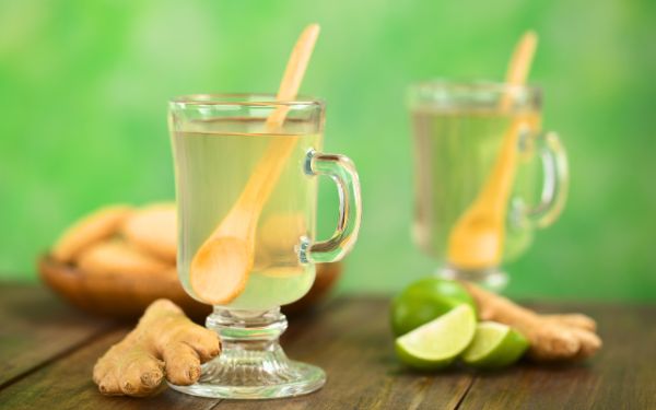 Acqua e limone benefici e proprietà